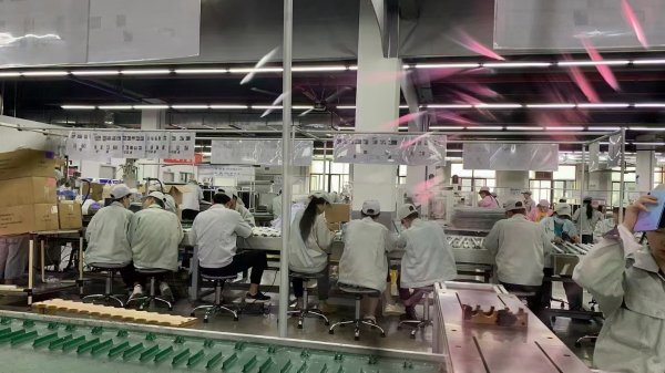长白班，坐班为主